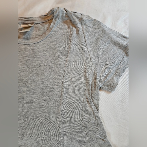 Mossimo Supply Co. Womens Gray Short Sleeve Fit And Flare Top Size XS - Picture 2 of 11